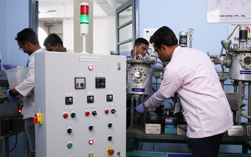 Ferro Oiltek Research & Development